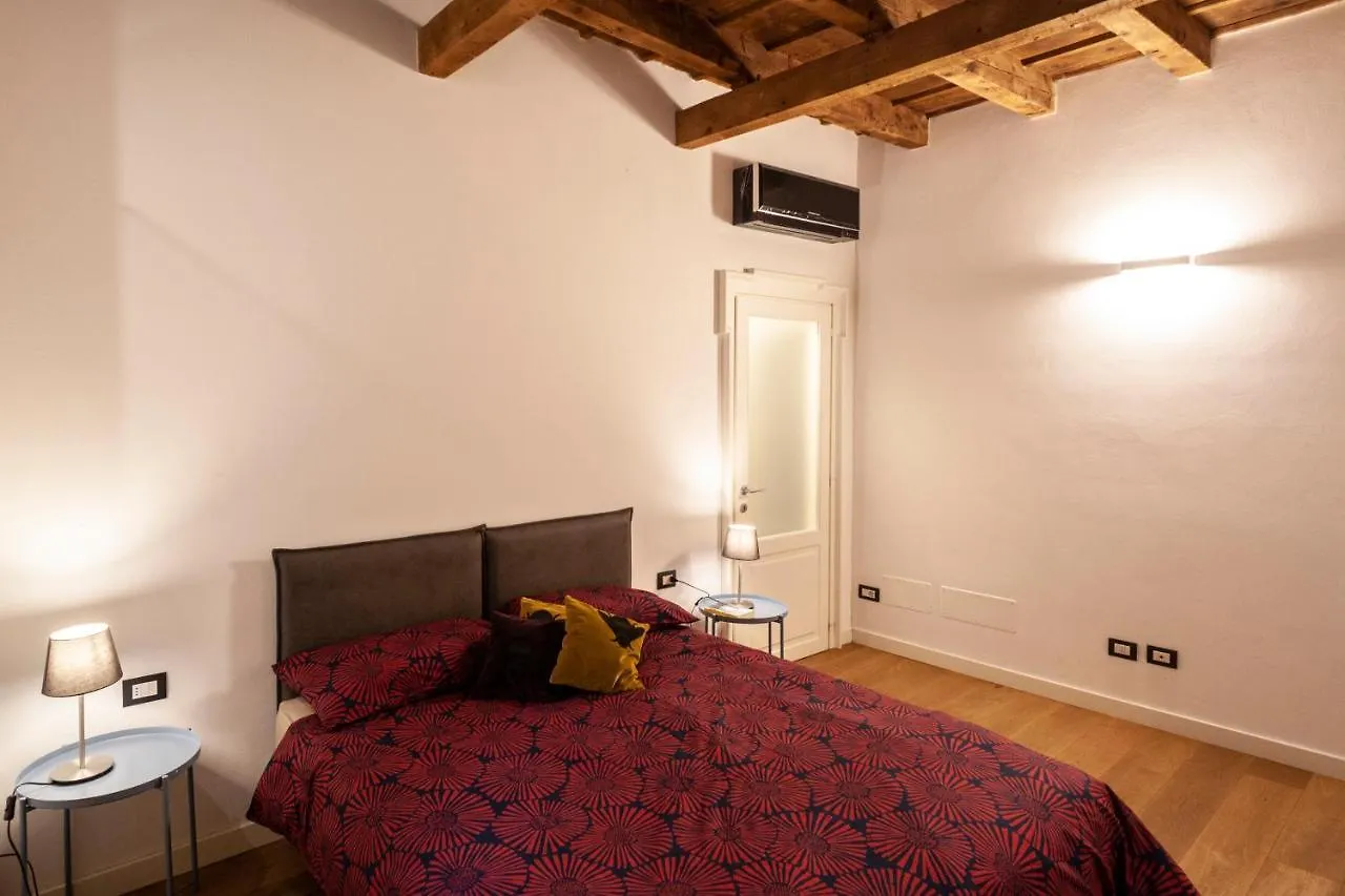 Apartmán Corso Venezia, In Una Corte Esclusiva Riservata! Milán
